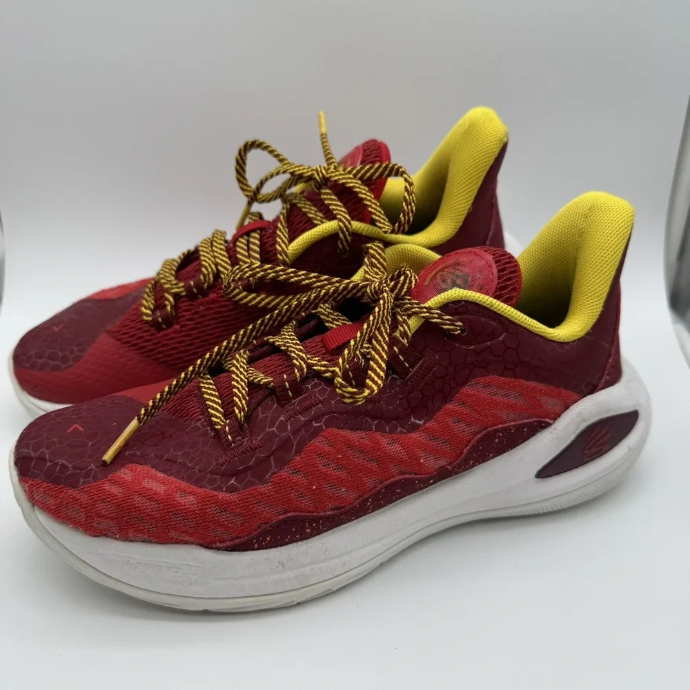 Under Armour Curry Flow Bruce Lee Fire Red Gold Basketball Shoes US 5Youth